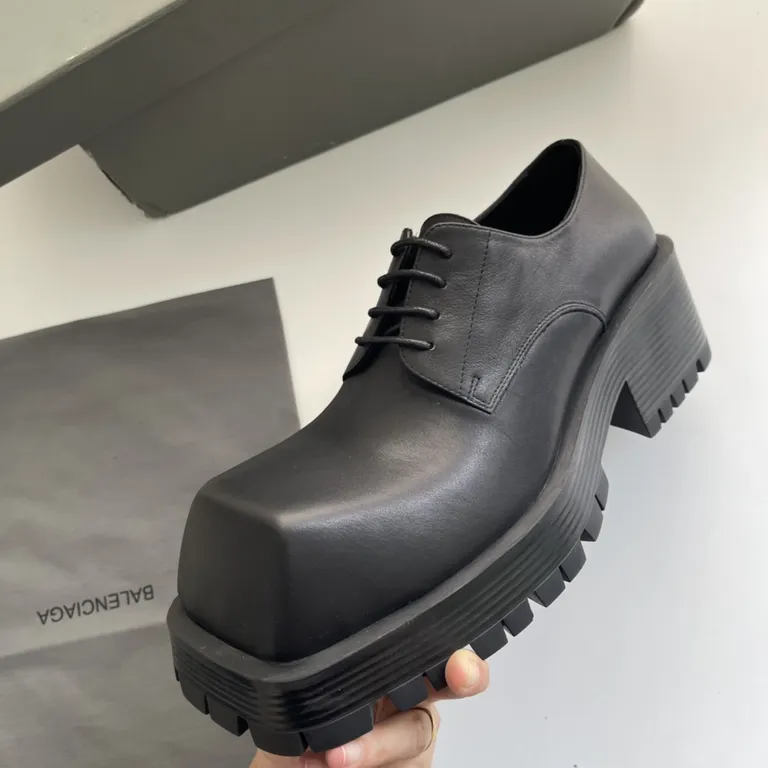 Balenciaga Shoe 